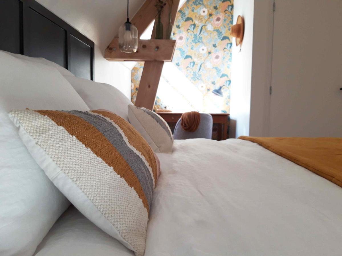 Maison Chemin, Chambres D'Hotes A อองบวส ภายนอก รูปภาพ